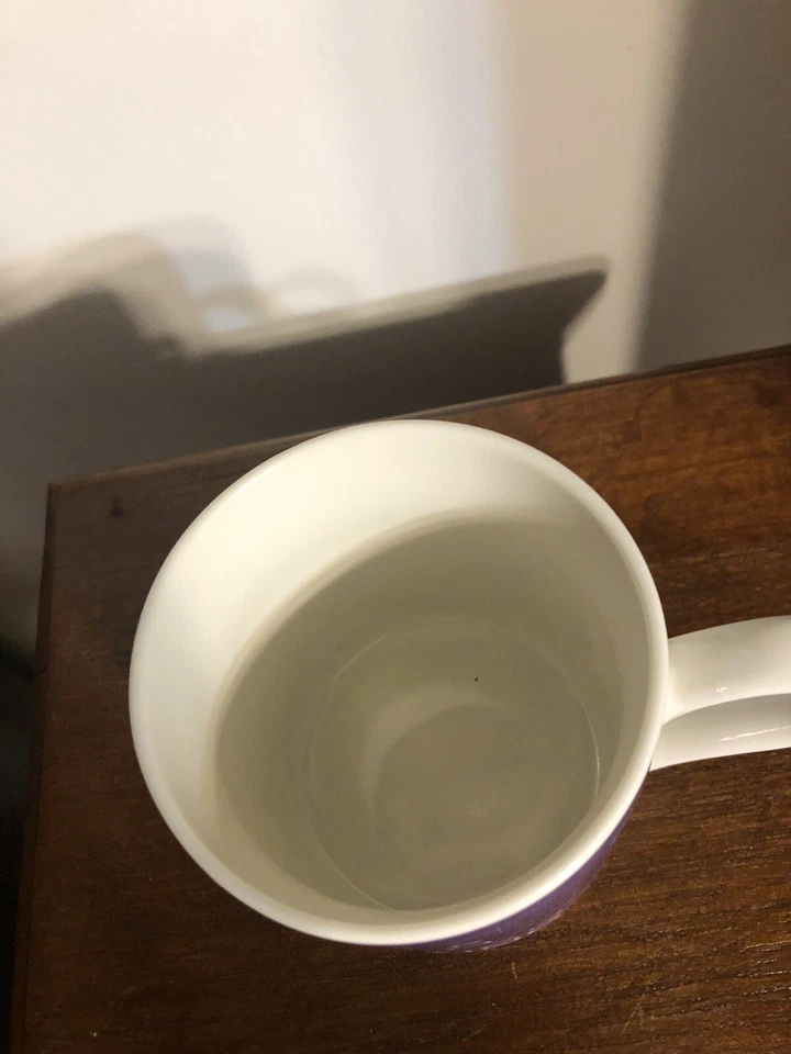 Taza de porcelana Keep Calm And Carry On Cooking de Kent Pottery Foto 4 de 4