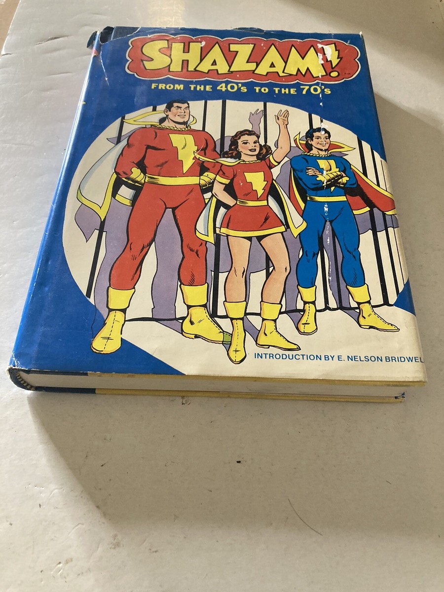 洋書 1977 BATMAN SHAZAM バットマン シャザム コミック　2冊 洋書 1977 BATMAN SHAZAM バットマン シャザム コミック2冊