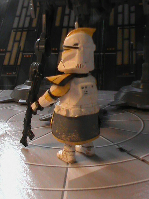 STAR WARS - FIGURINE DU COMMANDANT CLONE CODY (15 CM) - THE BLACK SERIES 14