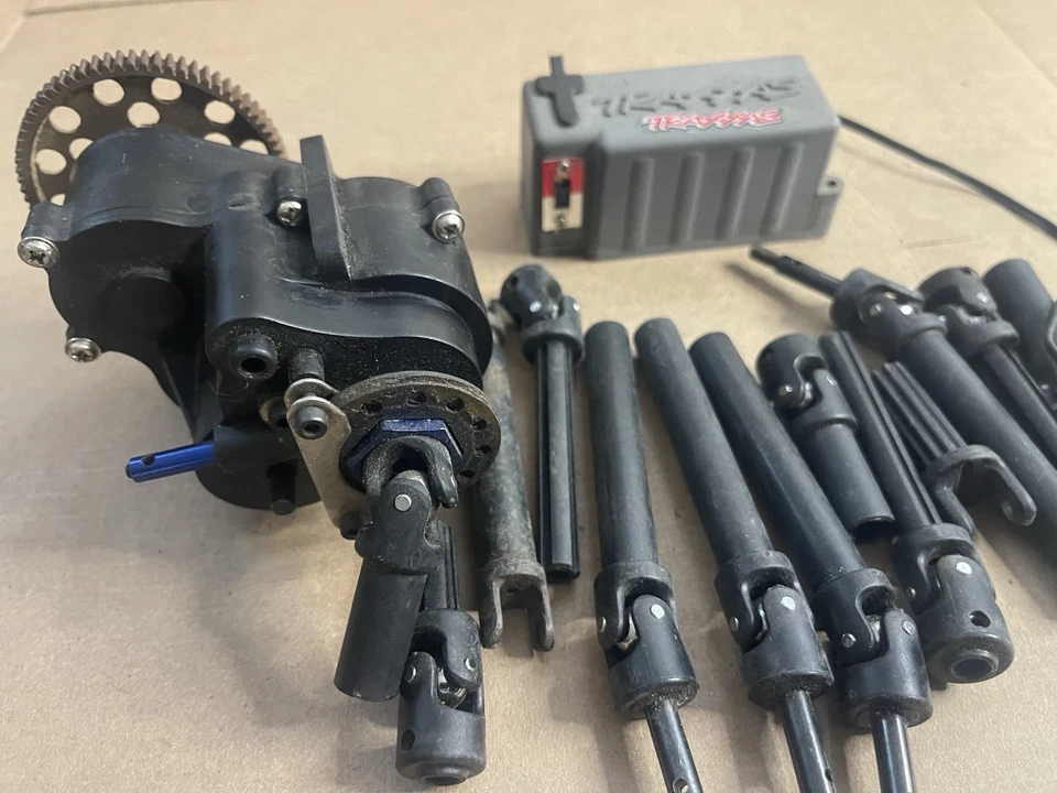 traxxas t maxx 2.5 transmission - Image 4 of 4