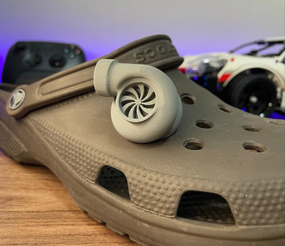 Schuhstecker 2x für Crocs. Pin Aufsatz Car Charms  Geschenk Turbo Autoliebhaber