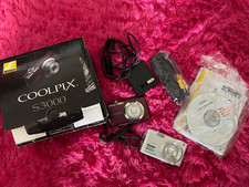 Nikon Coolpix S3000 Plum & Nikon Coolpix S3200 Silver Digital Cameras