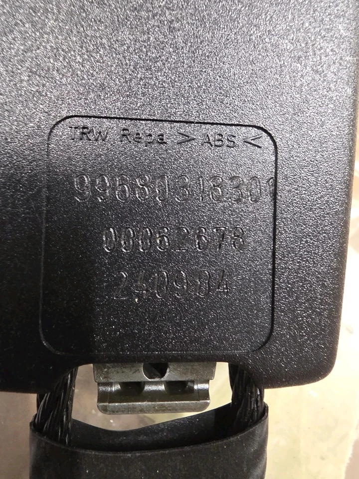 PORSCHE 996 Boxster 986 Seat Belt Receiver  99680318301 Genuine - Image 3 of 4