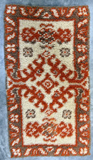 Vintage Hook  Latch Wall Hanging or Shag Rug 35" x 18" Handmade
