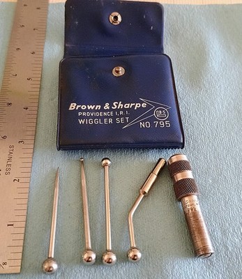 Vintage Brown & Sharpe No. 795 ''Wiggler''/Center Finder 5pc Set USA