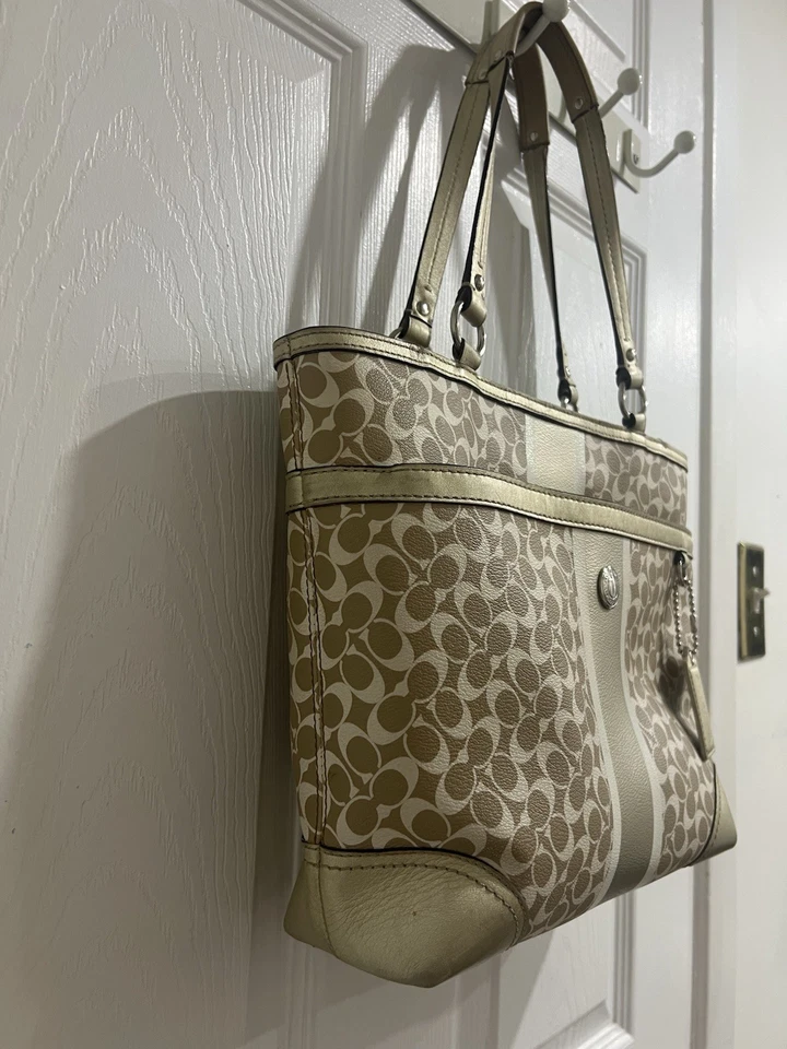 Bolso dorado a rayas COACH Chelsea Heritage Foto 3 de 4