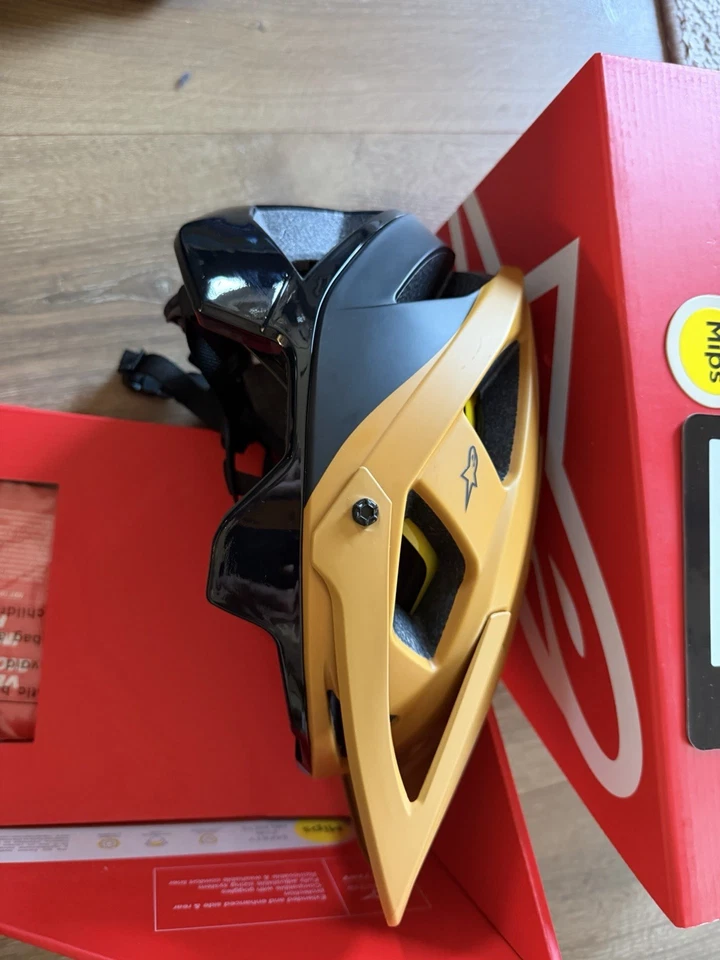 Alpinestars Enduro MTB-Helm Vector Tech Zeal - Schwarz-Gold, 55-59cm, MIPS - Bild 4 von 4