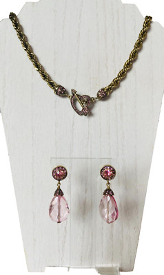 HEIDI DAUS ''Love Heidi Style'' Heart/Arrow Chain Toggle Necklace & Earring Set