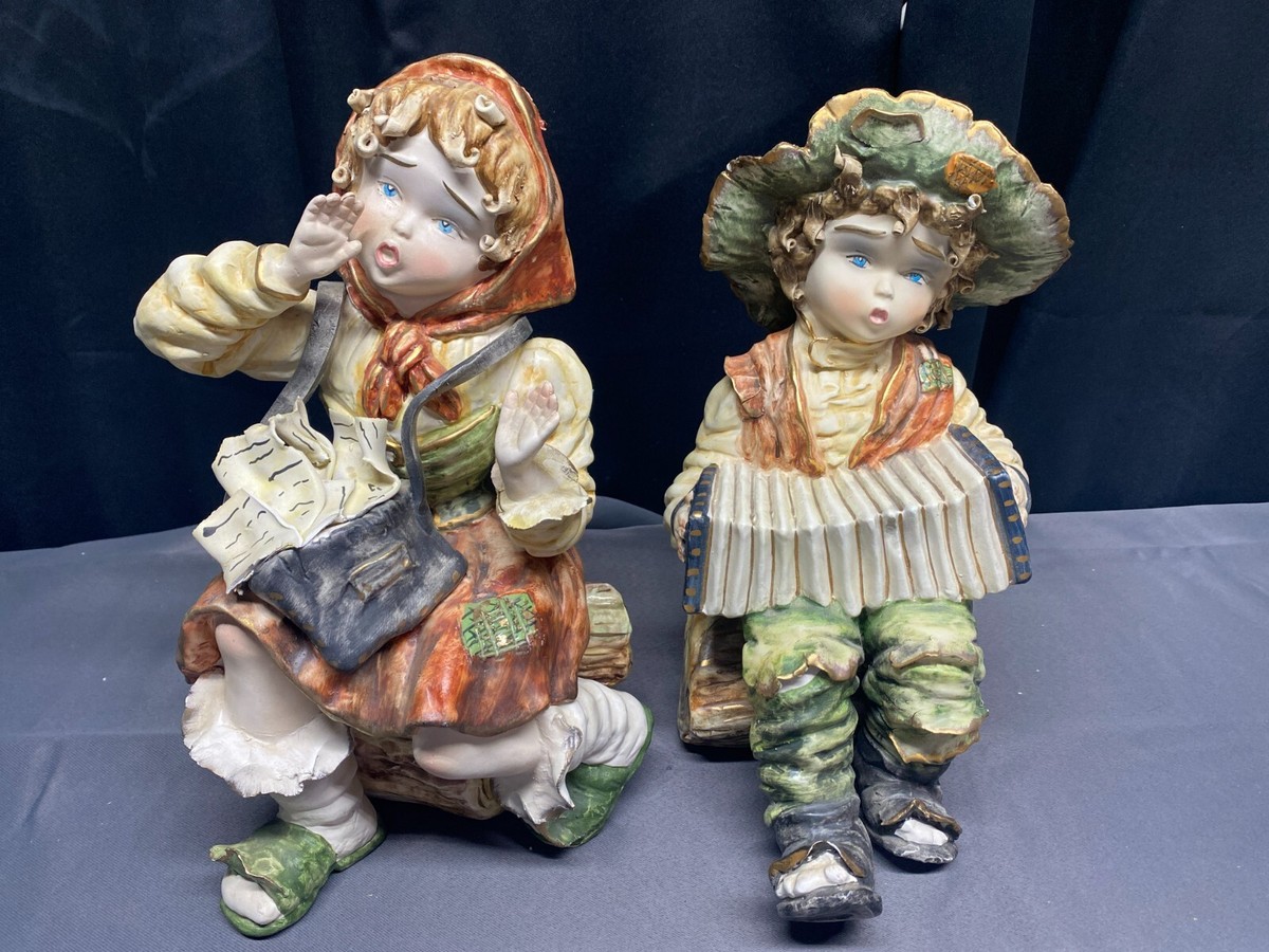 Set of 2 ~ Capodimonte 