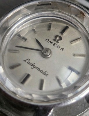 Vintage Omega Ladymatic 1960s Cut Glass Micro Womens Silver  display picture 2