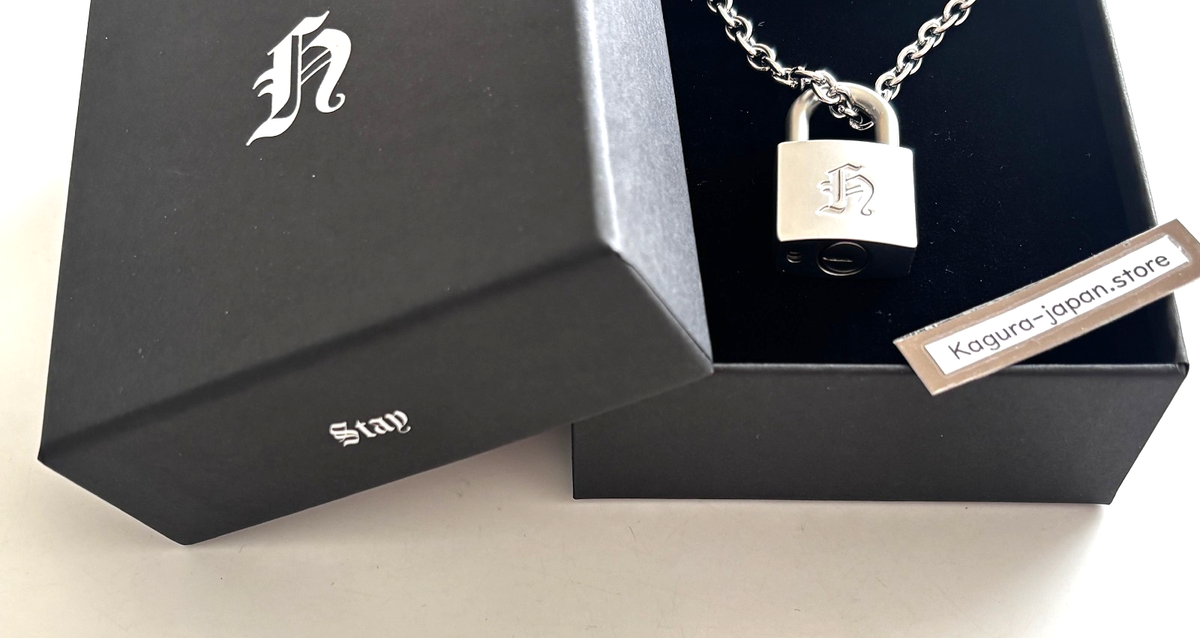Stray Kids Hyunjin Necklace + Photocard celebrATE JYP Official