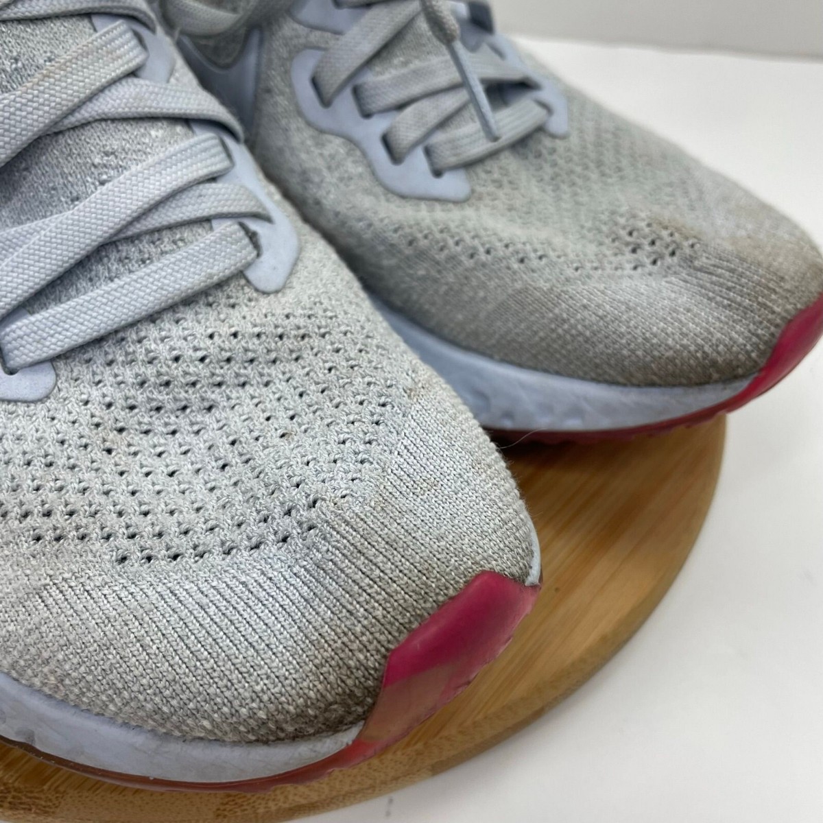 Nike Womens Epic React Flyknit 2 BQ8927-453 Gray Low Top Nike Womens Epic React Flyknit 2 BQ8927-453 Gray Low Top