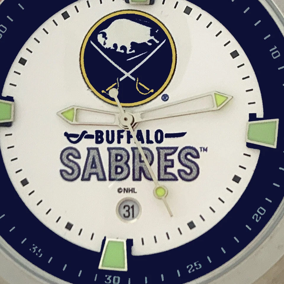 Mens Chicago Fire Watch Stainless Steel Titan Watch - Image 2 of 4