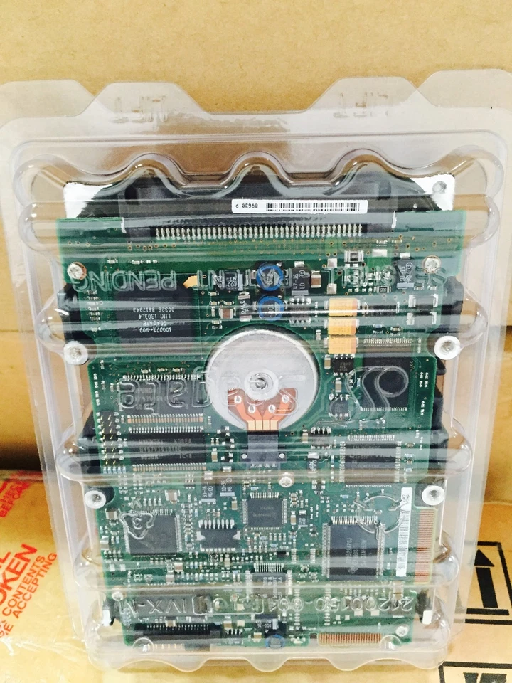 *New* Seagate (ST318404LC) 18.4 GB,10000RPM, 3.5" Internal Hard Drive - Image 3 of 4