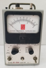 Keithley DC VTVM Vacuum Tube Voltmeter Model 220 Vintage Powers on