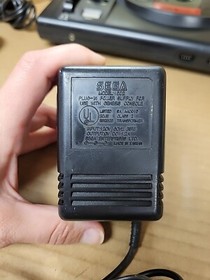 Original Sega Genesis 16-Bit System Model No: 1601 Console Bundle *TESTED