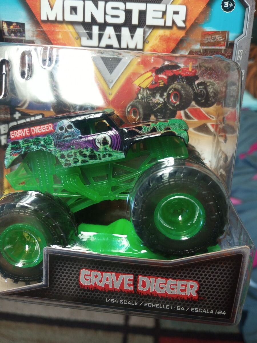 Monster Jam 1:64 Grave Digger Monster Truck, See-Thru Crew Series