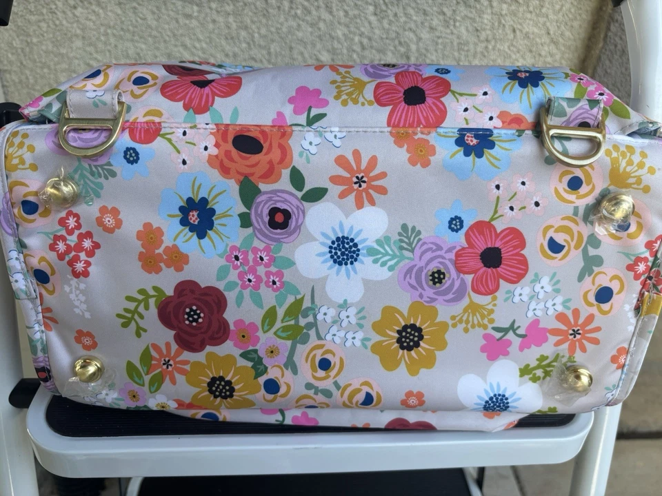 Bolsa de pañales floral Ju-Ju Be con cambiador estampado floral retirado Foto 3 de 4