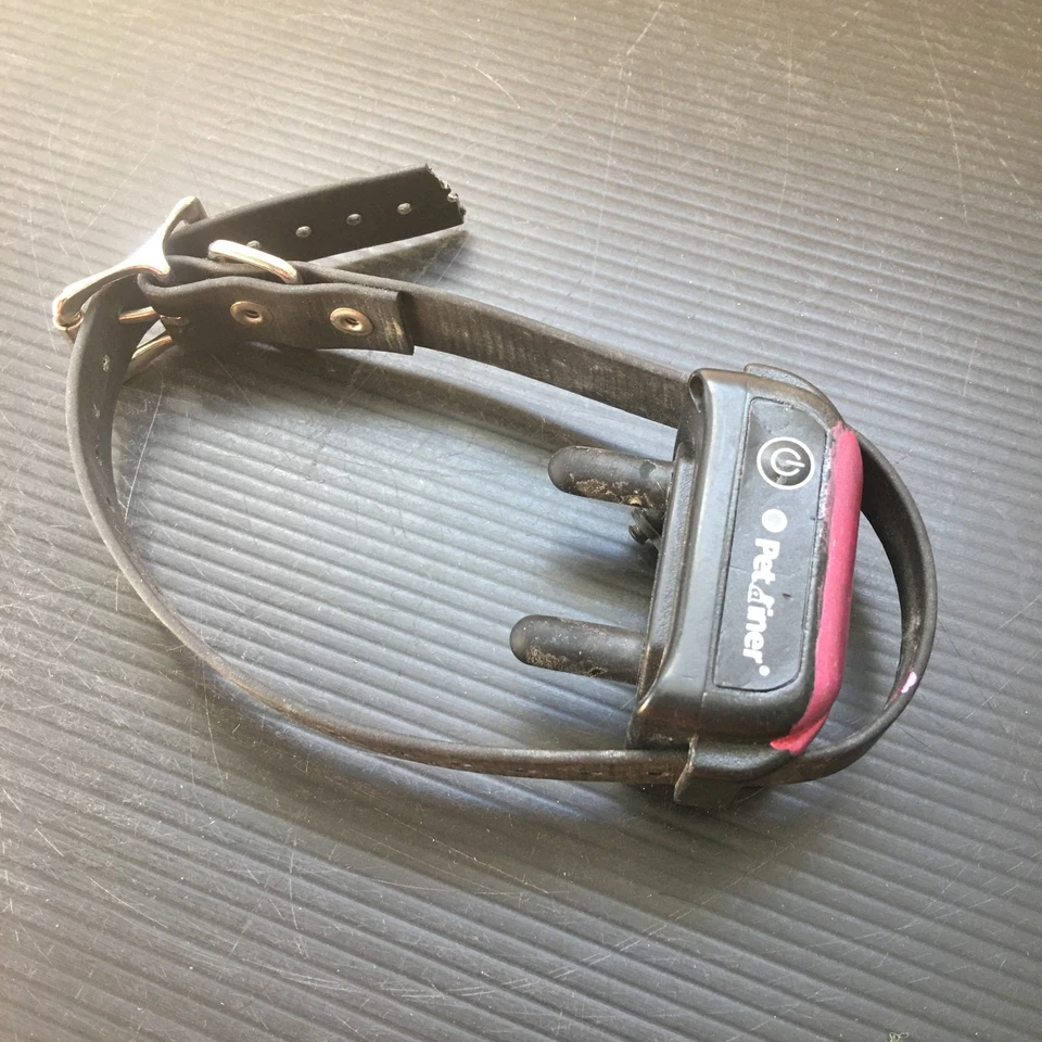 Petrainer PET998DR Dog Training Collar Rechargeable and Rainproof Missing Remote - Image 2 of 4