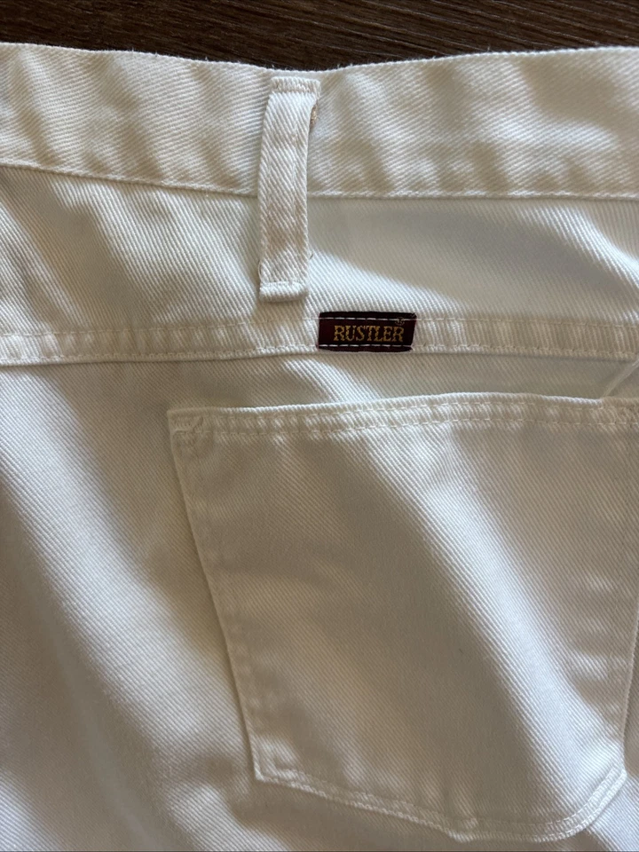 Vintage Rustler 36x34 Men's White Jeans Made In USA - Image 3 of 4