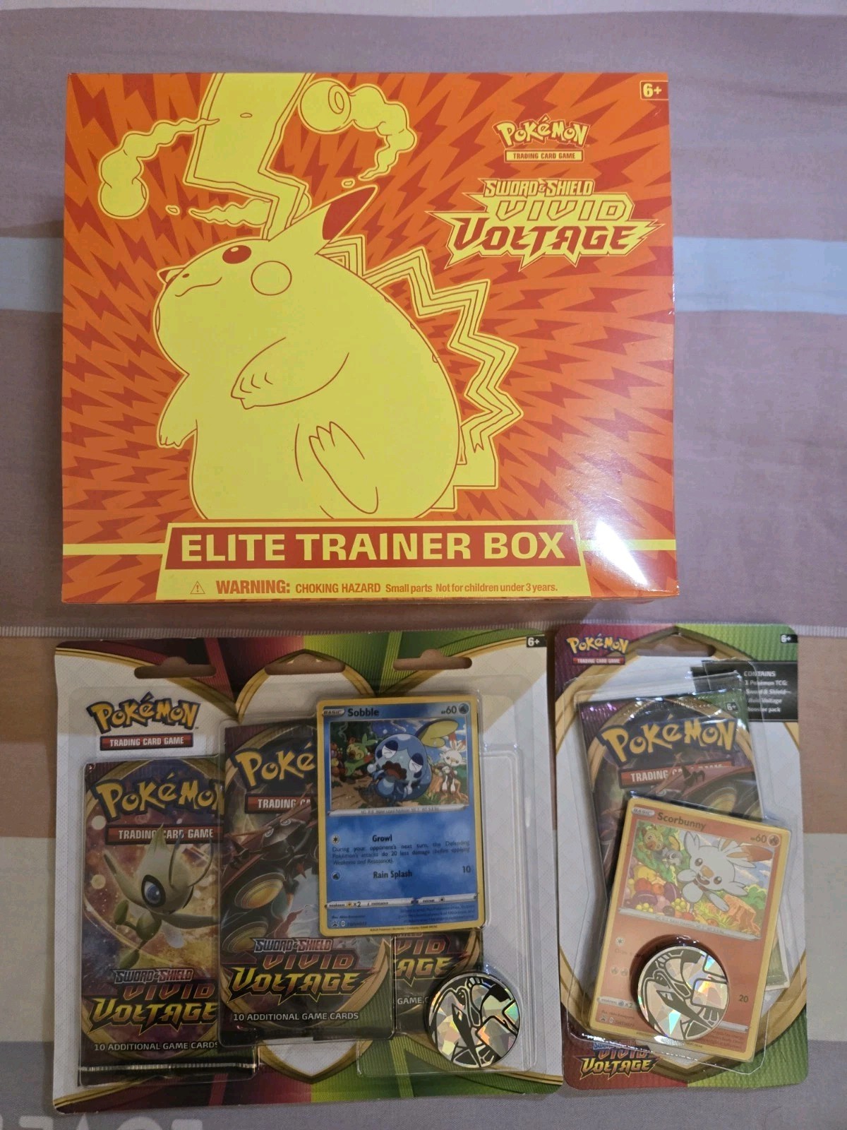 Pokemon Vivid Voltage Elite Trainer Box ETB,  3Pack Blister, 1 blister Pack