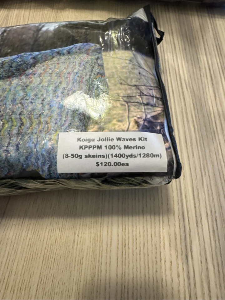 Набор мотков Koigu Jollie Waves 100% Merino KPPPM 8x50 г - Изображение 3 из 4