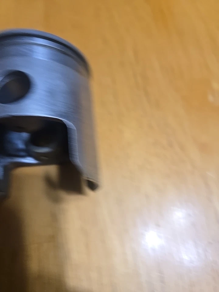 Brut Snowmobile Piston Scorpion Brut 440 295 Vintage Snowmobile - Image 2 of 4