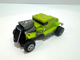 LEGO Racers: Rod Rider (8302) and Demon Destroyer (8303)