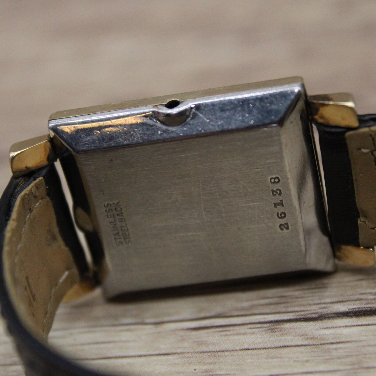 Vintage Britix 17 jewels Watch Unisex Gold Tone Stainless Steel