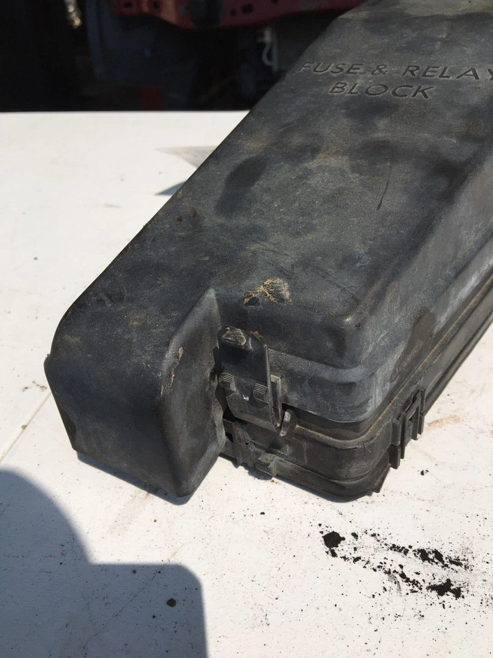 Engine Fuse Box KIA SEDONA 06 07 08 09 10 Foto 4 de 4