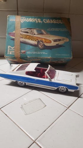 1/25 Built Model Car THUNDER CHARGER ORIGINAL GEORGE BARRIS DESIGN 1966 DODGE