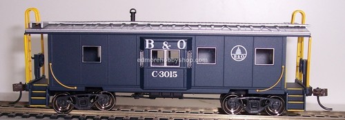 Bachmann #73204 B&O bay window caboose road #C-3015 - Picture 6 of 9