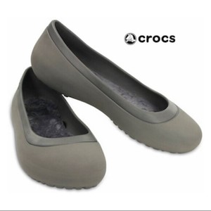 crocs mammoth flat