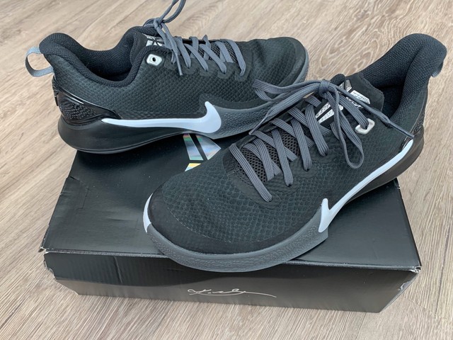 kobe bryant running shoes