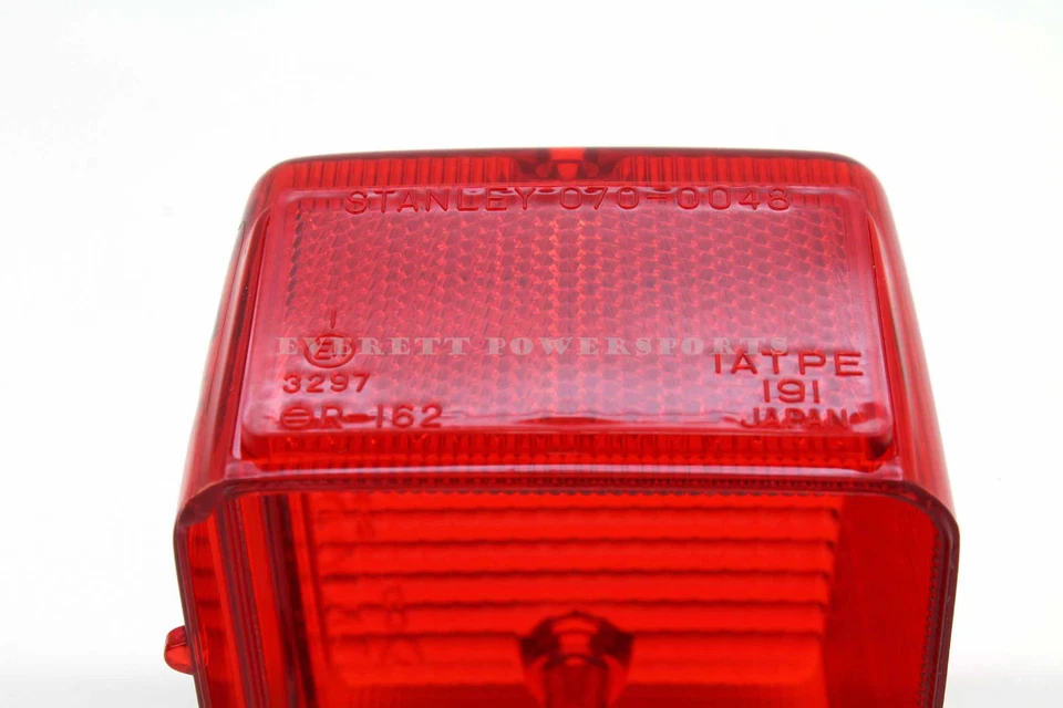 Nueva lente de lámpara de freno de luz trasera Suzuki 90-20 DR250 S DR350 S DR650 SE OEM#J40 Foto 3 de 4