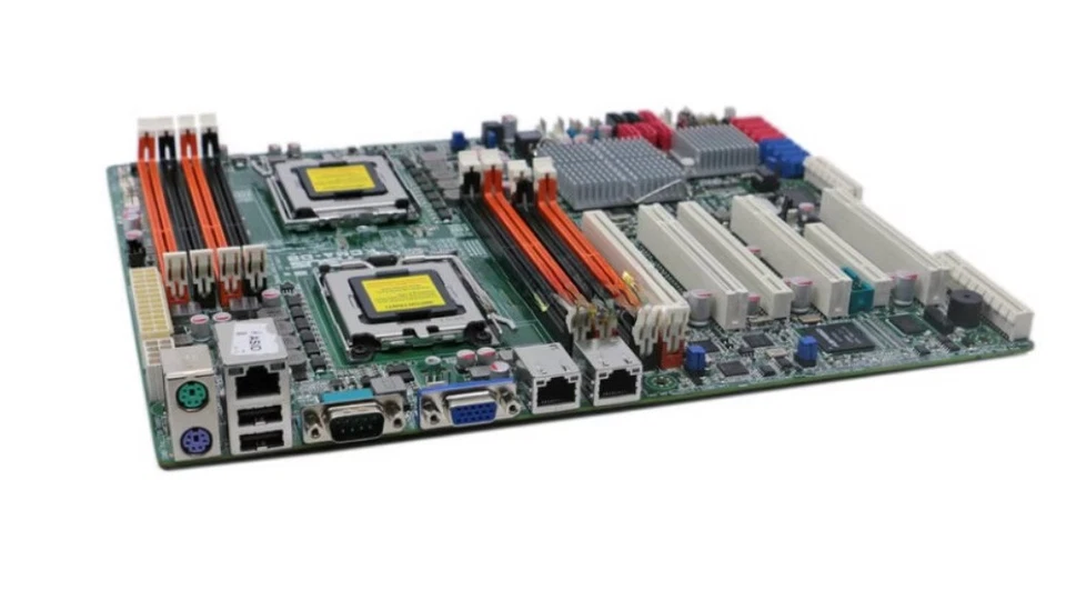ASUS KCMA-D8 Dual AMD C32 DDR3 Motherboard  - Image 3 of 3
