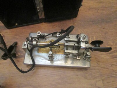 Original Vibroplex Telegraph Key Morse Code #100714 w Case & Stylus 3 1/2'' Base