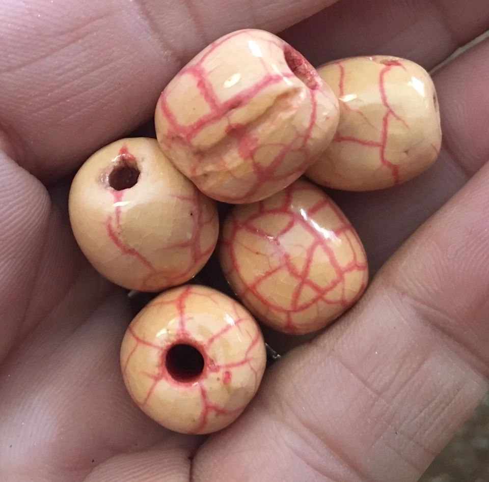 Lote de cuentas picadas barril cerámica esmaltada aspecto craquelado melocotón vintage con vena rosa Foto 3 de 4
