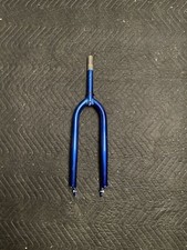 1  x 6 1/2  Threaded 26  Bicycle Fork Dark Metallic Blue 