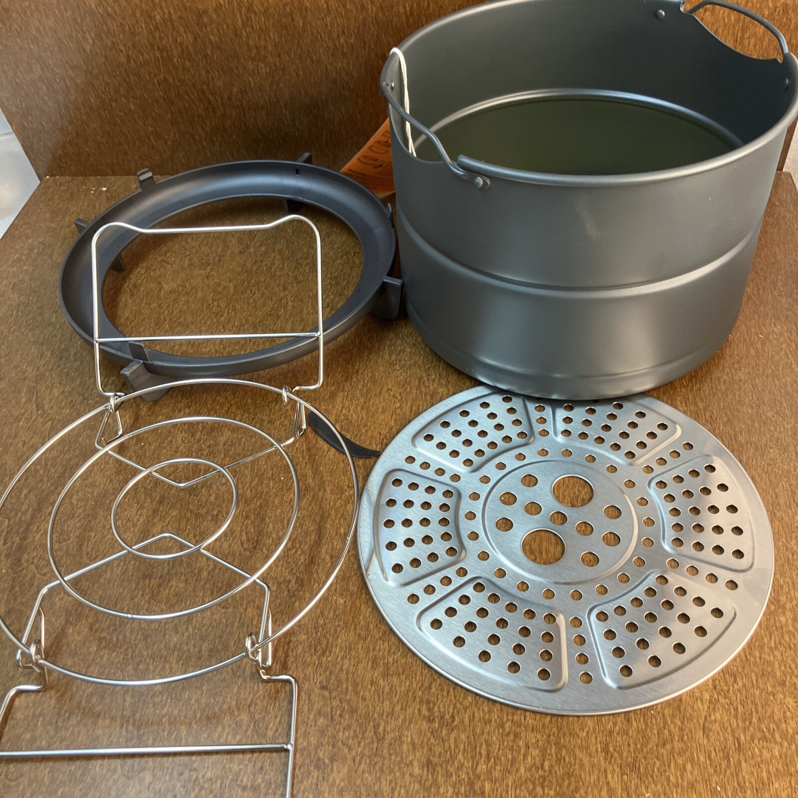 Instant Pot 8Qt Duo Crisp  AF8 11in1 Pressure Cooker & Fryer, All Accessories