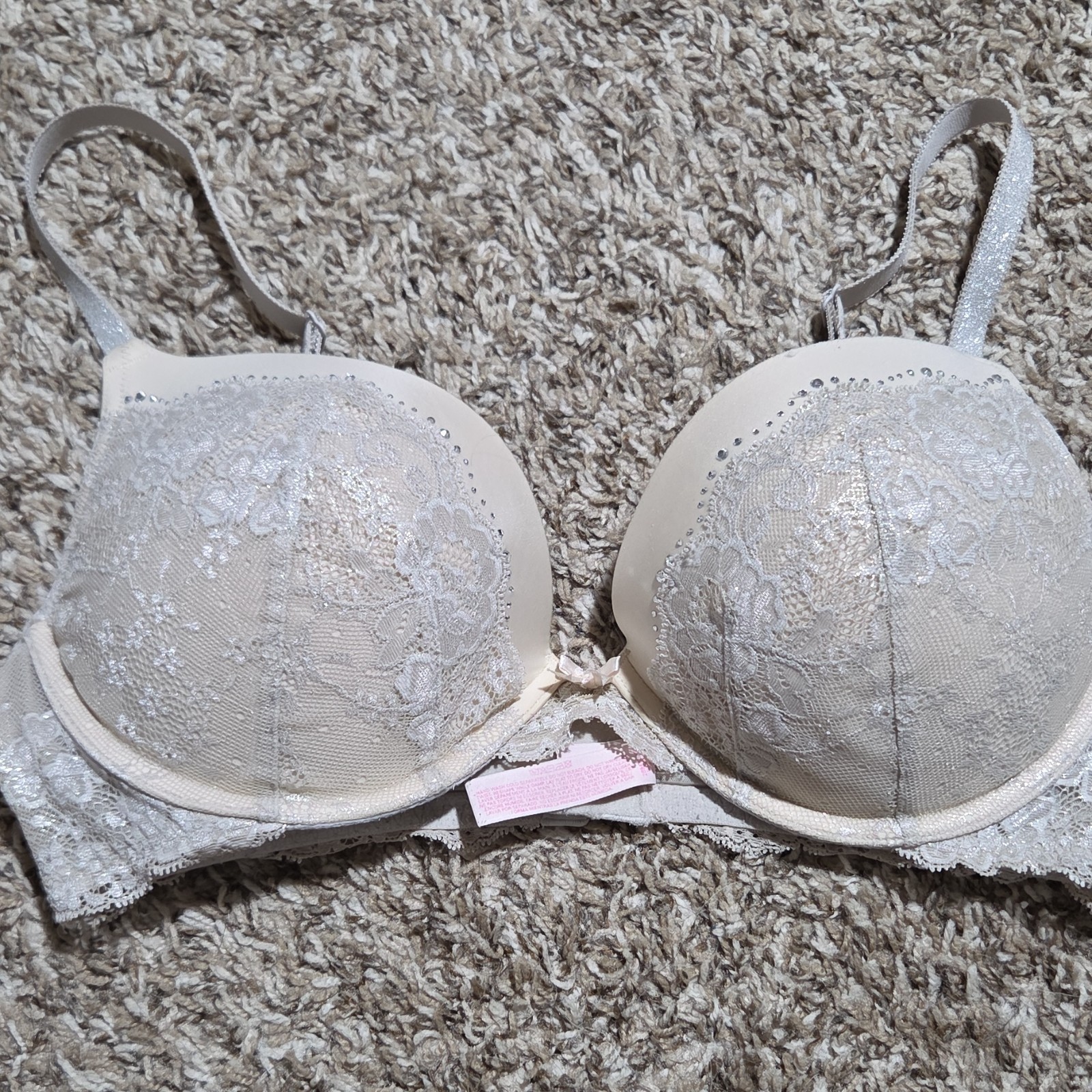 Victoria's Secret Dream Angels White Floral Lace Push-Up Bra 36D Underwire