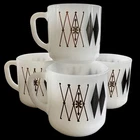 VTG Federal Milk Glass Atomic Harlequin Coffee Cups (Set Of 4) MCM D Handle EUC