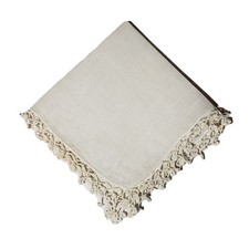 VTG 1960'S WOMENS HANKIE WHITE CROCHET SCALLOPED EDGE BRIDAL WEDDING LACE