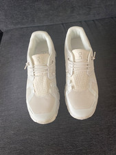 white on cloud trainers size 6 uk