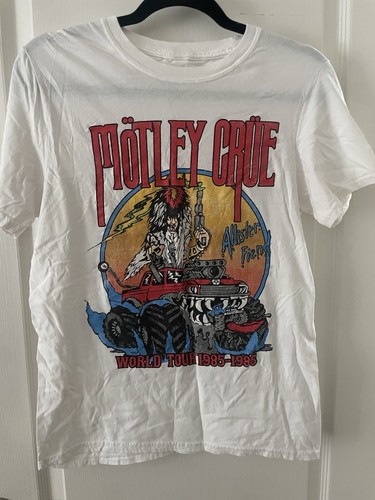 Motley Crue Allister Fiend World Tour 1985 Graphic T-shirt Women Small Music - 第 1/9 張圖片