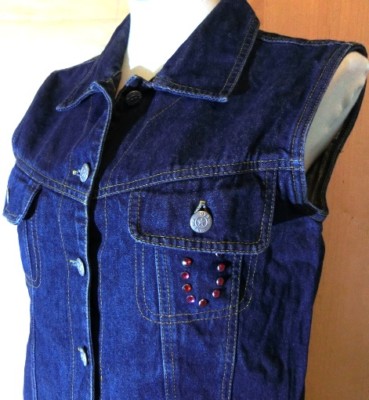 TRADE MARK CINEMA WEAR BLUE JEANS GILET WESTE COWBOY PFERD MOTIV HORSE Gr.170 
