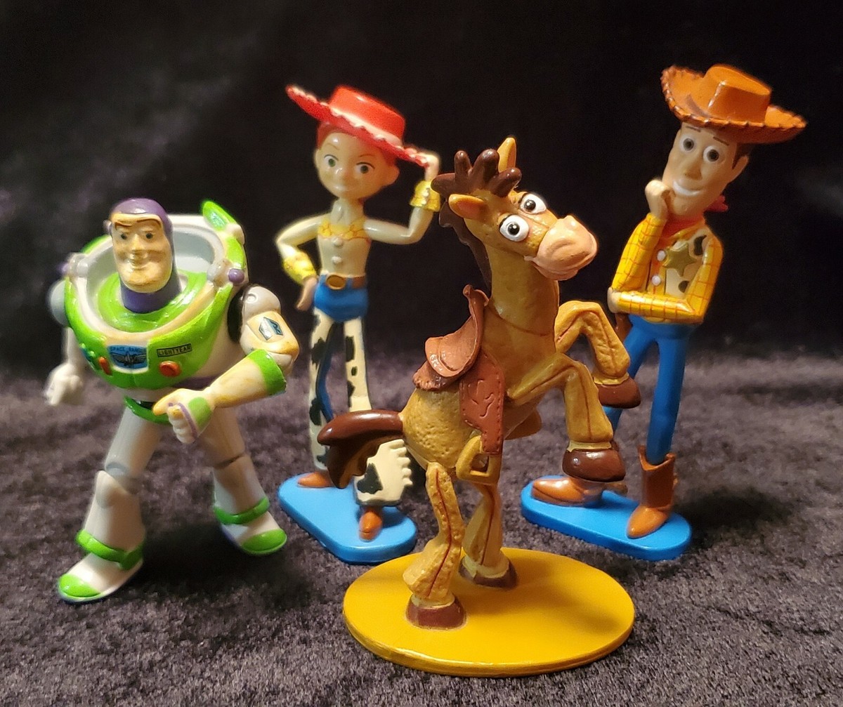 2010 Disney/Pixar Toy Story 3 Woody-Buzz-Jessie-Bullseye 3