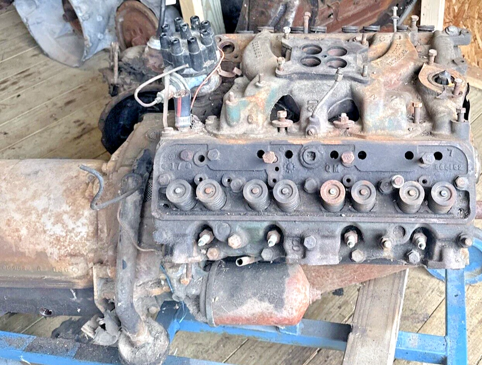 Used OEM GM 1955 Oldsmobile Rocket 324 Engine w/ Transmission for Pick-up (SH) - Image 4 of 4