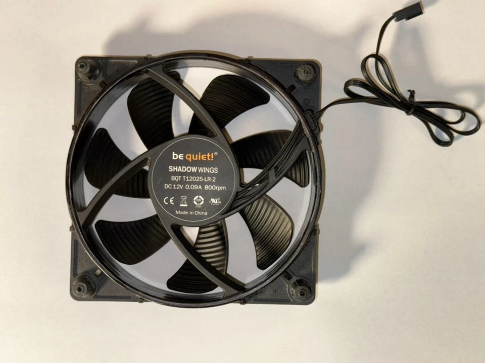 Be Quiet Shadow Wings BQT T12025-LR-2 • 120mm Gehäuselüfter 800 U/min • 9.8 db/A