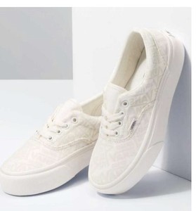 vans era platform marshmallow